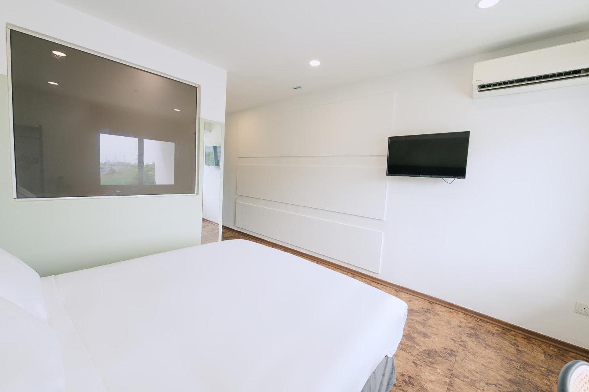 Hotel The Concept 3*